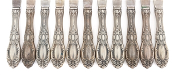 STERLING SILVER TOWLE KING RICHARD PATTERN FLATWARE SET