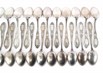 STERLING SILVER TOWLE KING RICHARD PATTERN FLATWARE SET