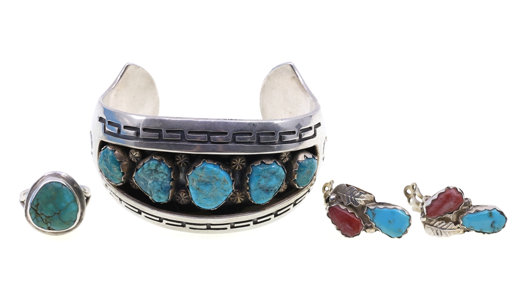 STERLING SILVER & TURQUOISE BRACELET, EARRINGS & RING
