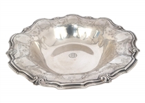 TIFFANY & CO. STERLING SILVER RUFFLED EDGE SERVING DISH