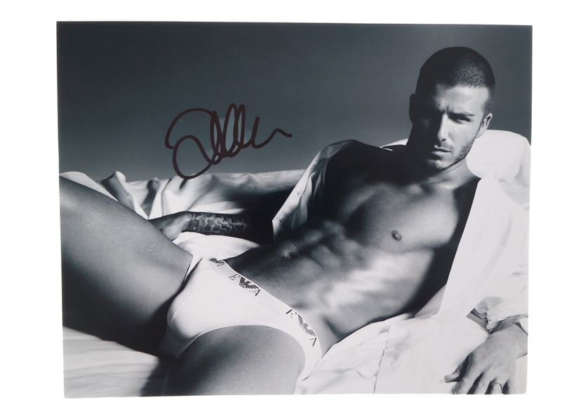 DAVID BECKHAM AUTOGRAPHED 8X10" PHOTO PRINT