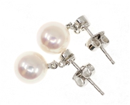 18K WHITE GOLD MIKIMOTO PEARL & DIAMOND DROP EARRINGS