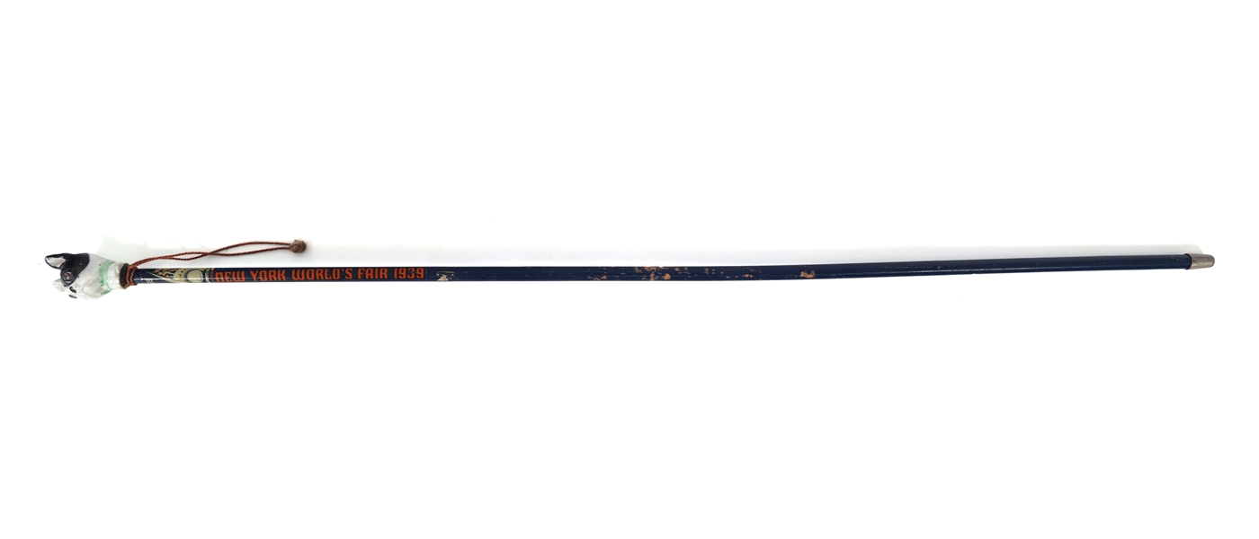 NY WORLDS FAIR 1939 WALKING CANE WITH PORCELAIN TOPPER