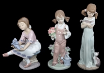 LLADRO PORCELAIN FIGURINES - LOT OF 3