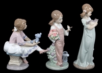LLADRO PORCELAIN FIGURINES - LOT OF 3