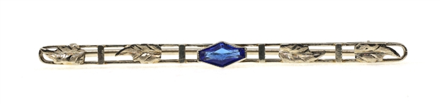 10K WHITE GOLD TANZANITE BROOCH