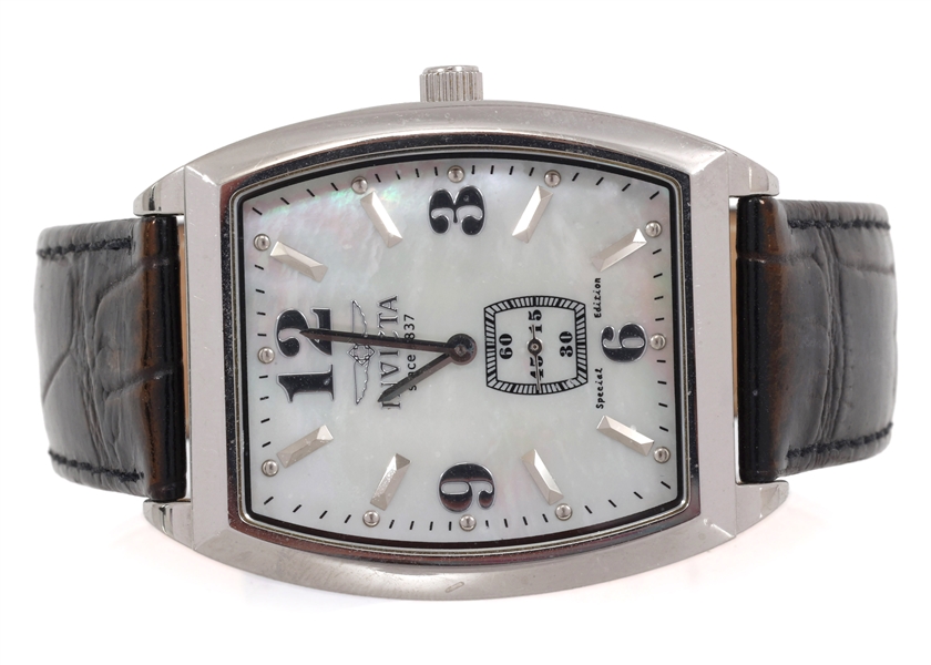 MENS INVICTA MODEL 2917 SWISS QUARTZ WRISTWATCH