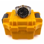 MEN'S INVICTA MODEL 0077 JAPAN QUARTZ WRISTWATCH