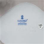 LLADRO PORCELAIN FIGURINE MORNING SONG