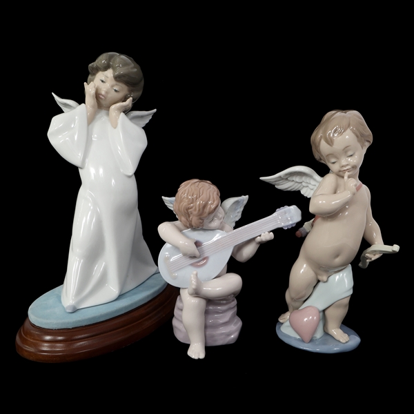 LLADRO PORCELAIN FIGURINES - LOT OF 3