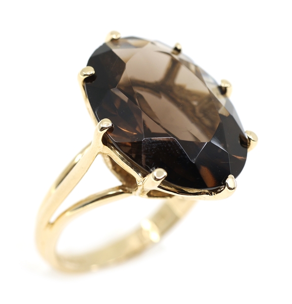 10K YELLOW GOLD SMOKY QUARTZ COCKTAIL RING
