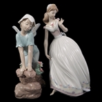 LLADRO PORCELAIN FIGURINES - LOT OF 2