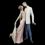 LLADRO PORCELAIN FIGURINE "HAPPY ANNIVERSARY"